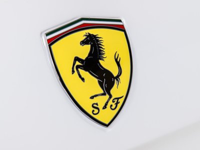 2020 Ferrari GTC4 LUSSO — фото 10