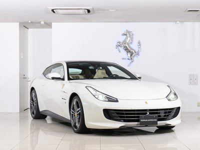 2020 Ferrari GTC4 LUSSO — фото 8
