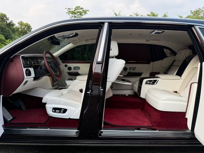 2023 ROLLS-ROYCE PHANTOM photo 5