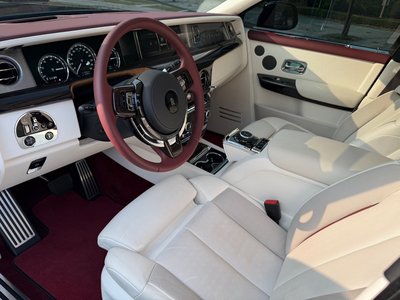 2023 ROLLS-ROYCE PHANTOM photo 10