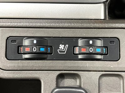 TOYOTA LAND CRUISER PRADO - 7