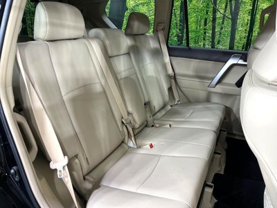 TOYOTA LAND CRUISER PRADO - 10