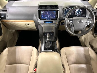 TOYOTA LAND CRUISER PRADO - 3