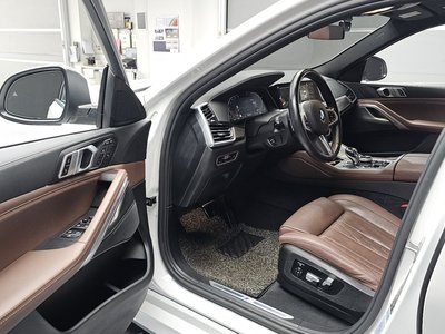 صورة 10 لـ 2021 BMW X6