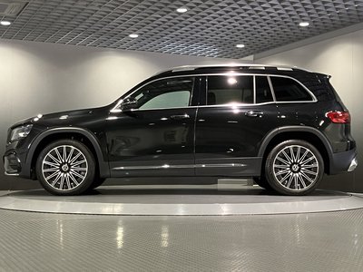 MERCEDES-BENZ GLB - 9