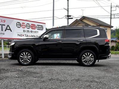 صورة مصغرة 57 لـ 2021 Toyota LAND CRUISER 300