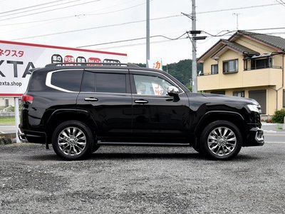 صورة مصغرة 54 لـ 2021 Toyota LAND CRUISER 300
