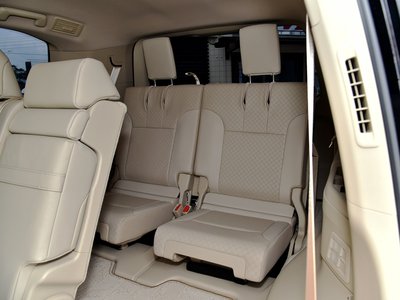 صورة مصغرة 30 لـ 2021 Toyota LAND CRUISER 300