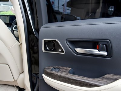 صورة مصغرة 69 لـ 2021 Toyota LAND CRUISER 300