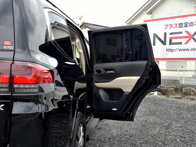 صورة مصغرة 68 لـ 2021 Toyota LAND CRUISER 300