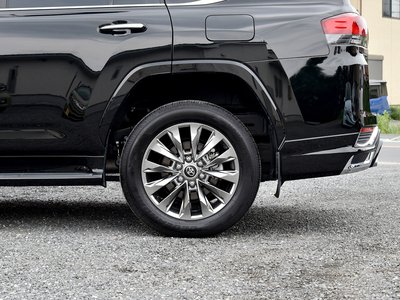 صورة مصغرة 59 لـ 2021 Toyota LAND CRUISER 300