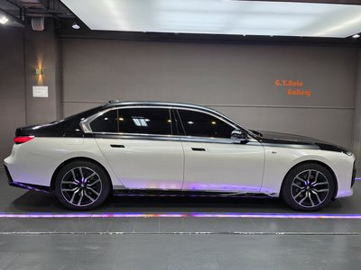 BMW 7 SERIES - 6