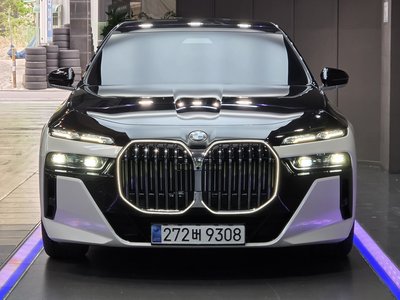 BMW 7 SERIES - 4