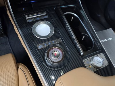 GENESIS GV80 - 9