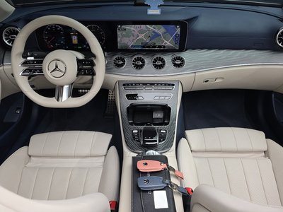 MERCEDES-BENZ E-CLASS - 5