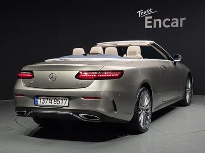 MERCEDES-BENZ E-CLASS - 4