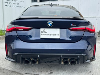 صورة 9 لـ 2022 BMW M4 COUPE