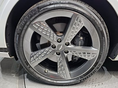 صورة 6 لـ 2022 Genesis GV70