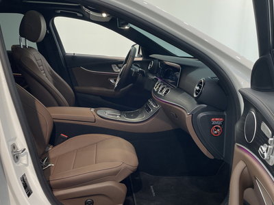 MERCEDES-BENZ E-CLASS - 10