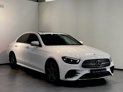 MERCEDES-BENZ E-CLASS - 1