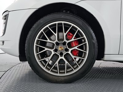 PORSCHE MACAN - 6