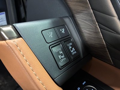 2025 Toyota VELLFIRE — миниатюра 11