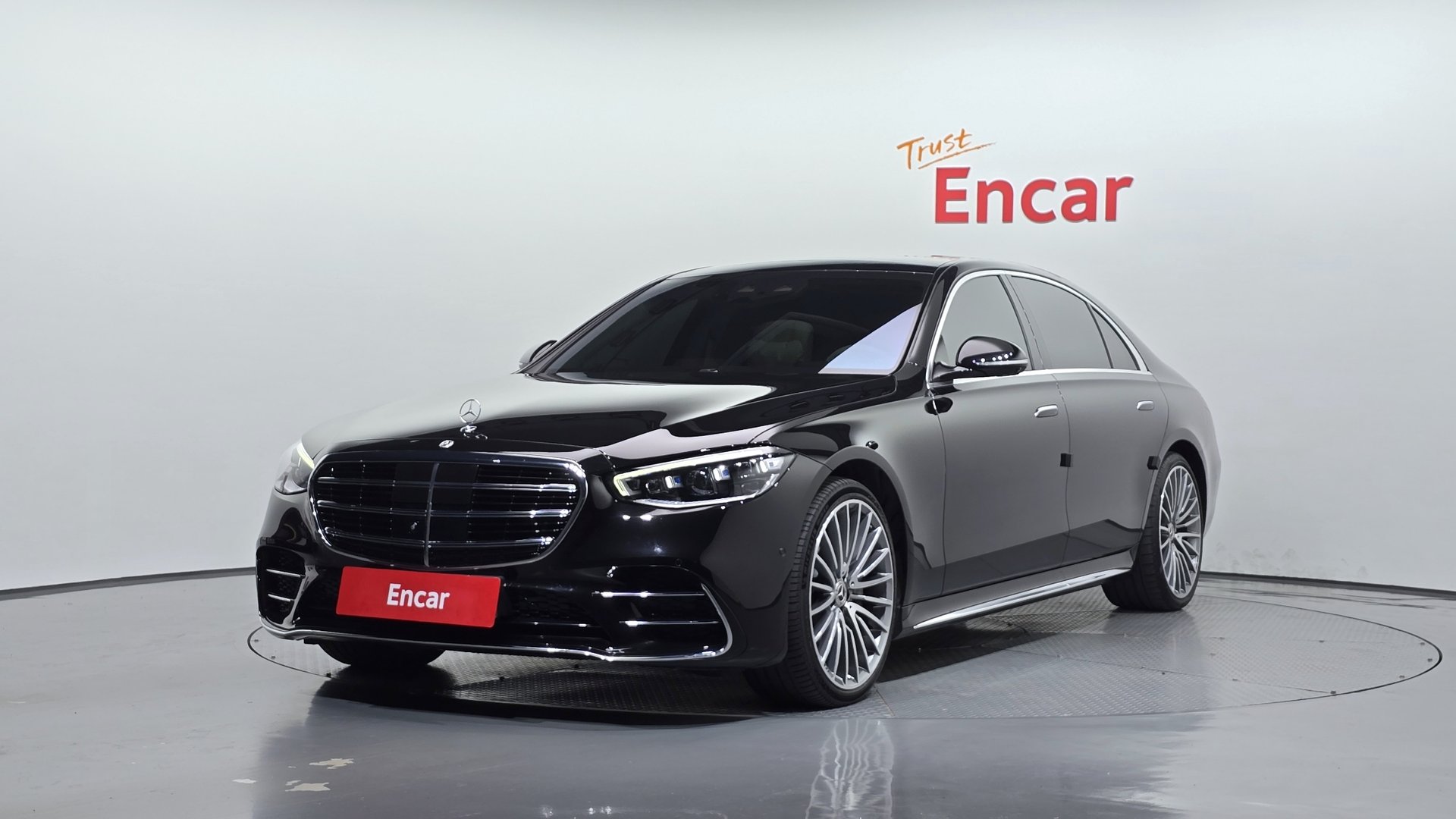 MERCEDES-BENZ S-CLASS - View 1