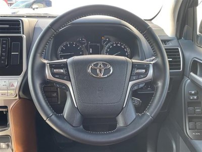TOYOTA LAND CRUISER PRADO - 4