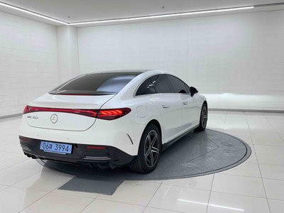 MERCEDES-BENZ EQE - 6