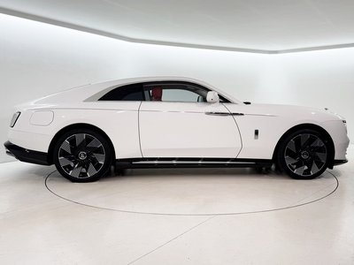 ROLLS-ROYCE SPECTRE - 8