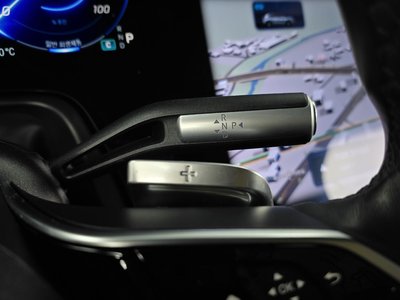 MERCEDES-BENZ EQS SUV - 9