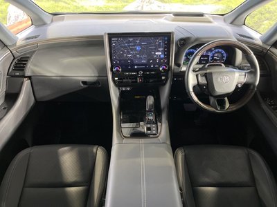 TOYOTA VELLFIRE - 2