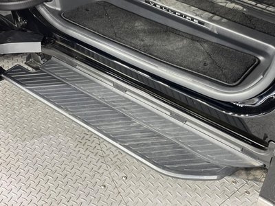 TOYOTA VELLFIRE - 7