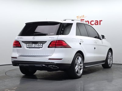 MERCEDES-BENZ GLE - 4