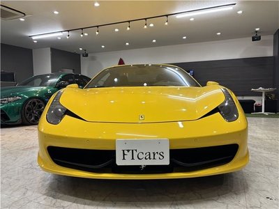 FERRARI 458 - 8