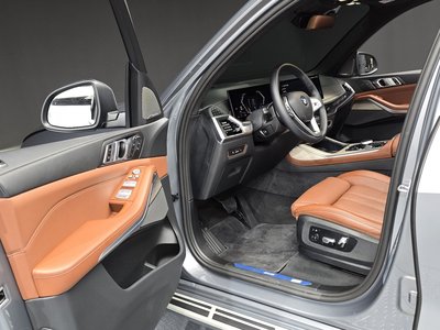 2024 BMW X7 — миниатюра 13