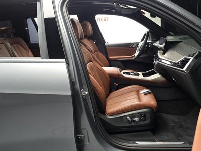 2024 BMW X7 — миниатюра 16
