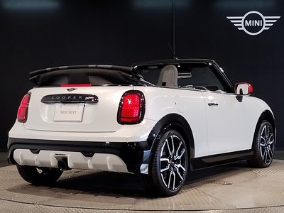 2025 MINI COOPER CONVERTIBLE — фото 8
