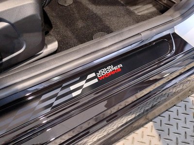 صورة مصغرة 57 لـ 2025 MINI COOPER CONVERTIBLE