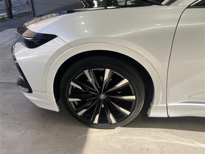 2023 Toyota CROWN CROSSOVER 照片 8