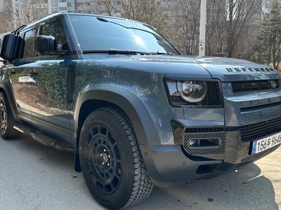 LAND ROVER DEFENDER - 3