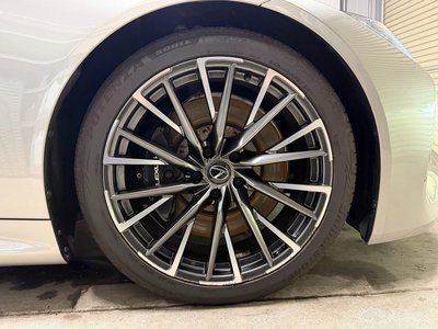 2023 Lexus LC thumbnail 33