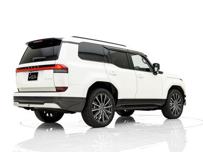 صورة 8 لـ 2026 Lexus GX