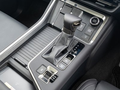 صورة مصغرة 26 لـ 2026 Lexus GX