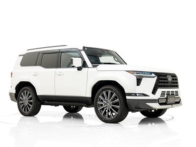 صورة 10 لـ 2026 Lexus GX