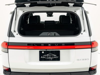 صورة مصغرة 39 لـ 2026 Lexus GX