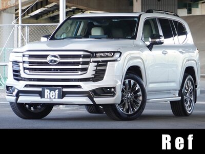 TOYOTA LAND CRUISER 300