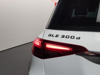 MERCEDES-BENZ GLE - 10