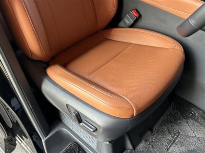 2024 Toyota VELLFIRE thumbnail 16