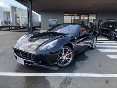 FERRARI CALIFORNIA - 4